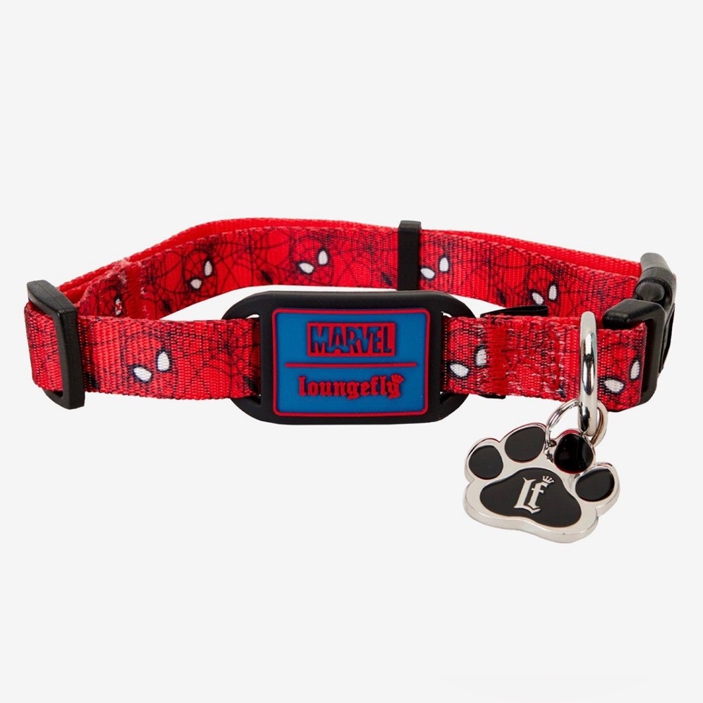 NWT Loungefly Marvel Spider-Man pet collar size large